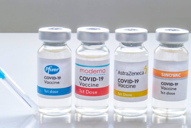 Вакцини CoronaVac, AstraZeneca, Pfizer, Moderna